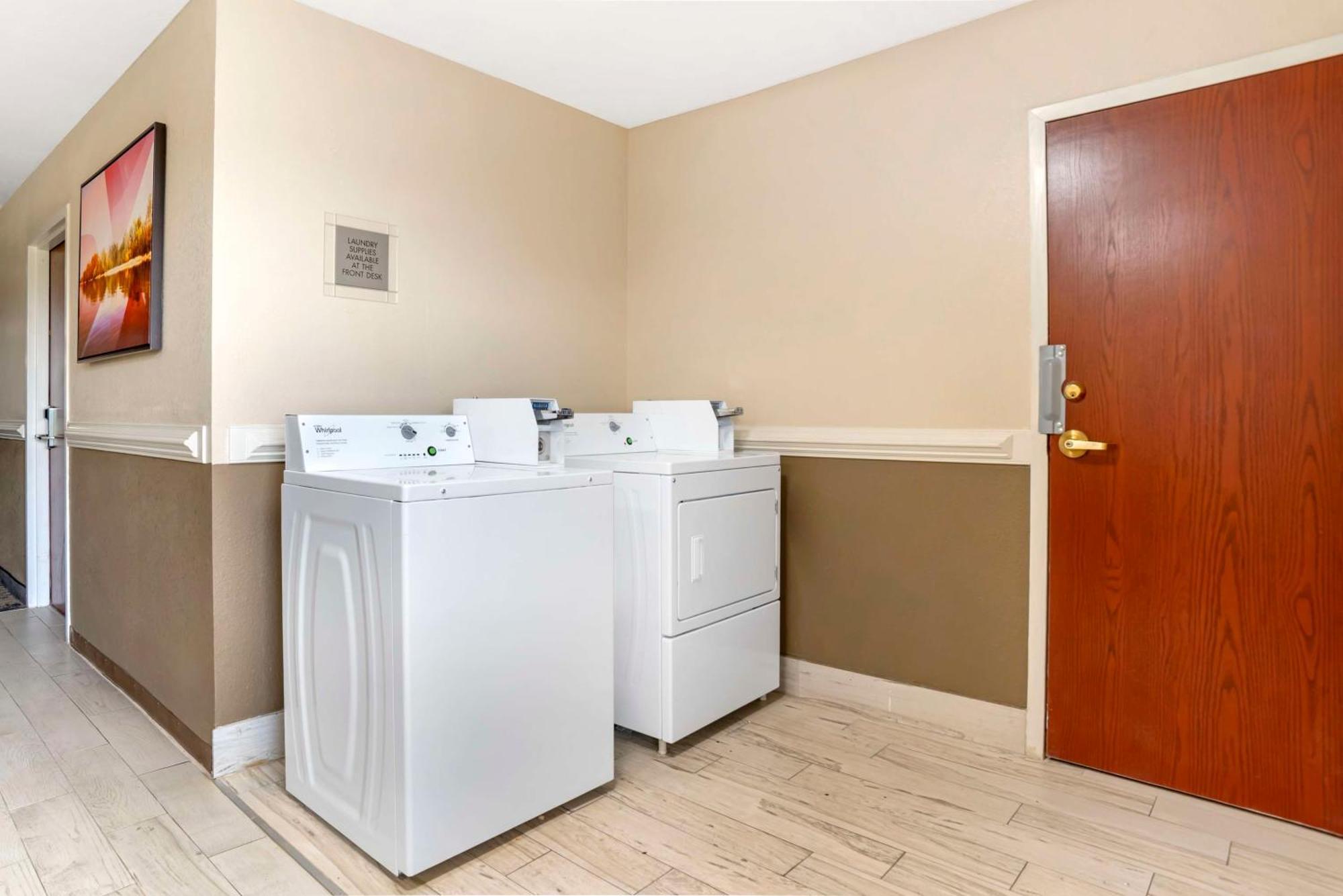 Best Western Gardendale المظهر الخارجي الصورة